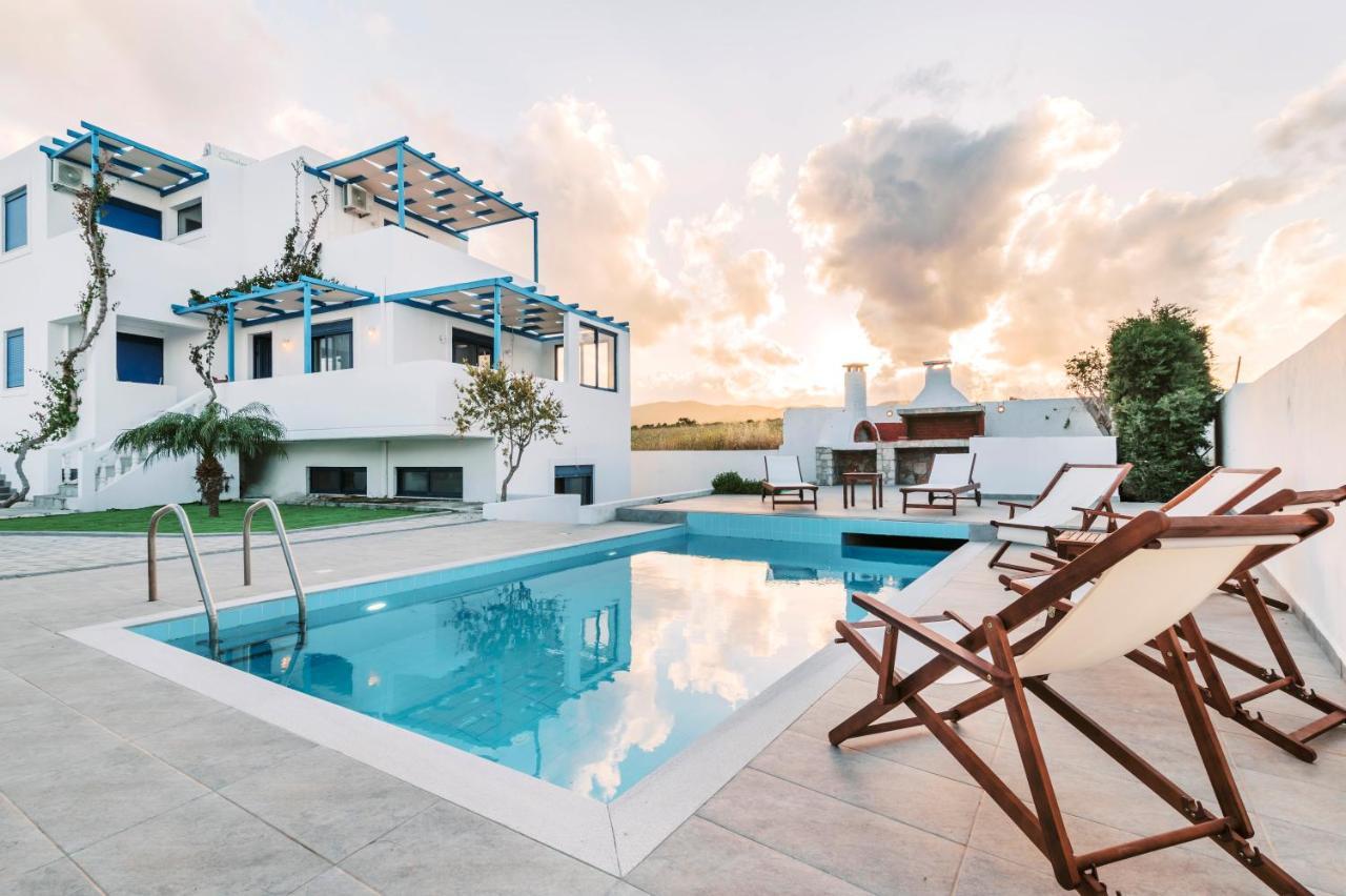 Infinity Blu Villa غينادي المظهر الخارجي الصورة
